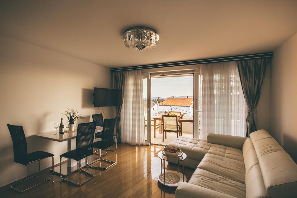 Opera Apartments Zadar Eksteriør bilde